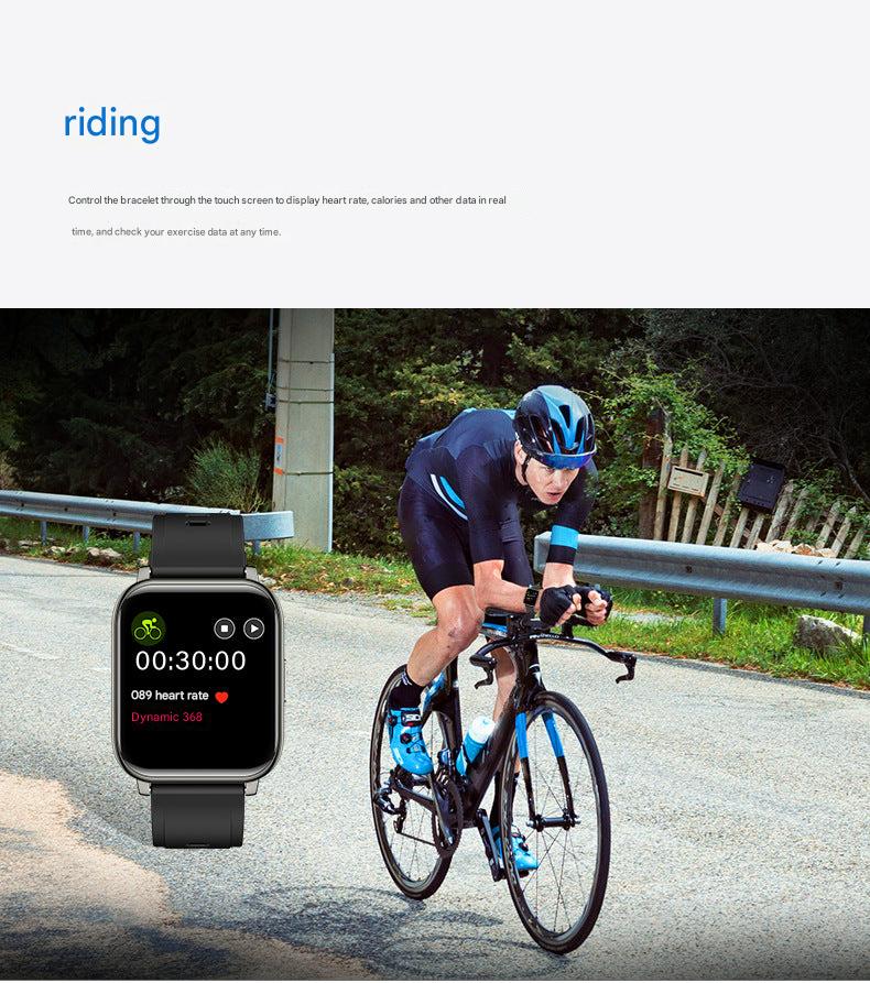 P25 Smartwatch in sporty design on a wrist