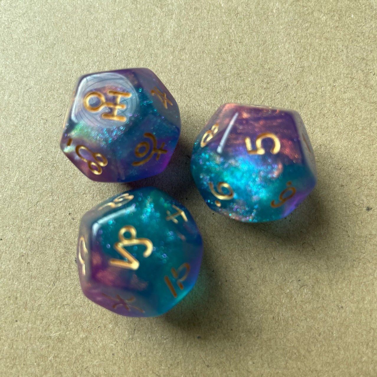 chameleon dice