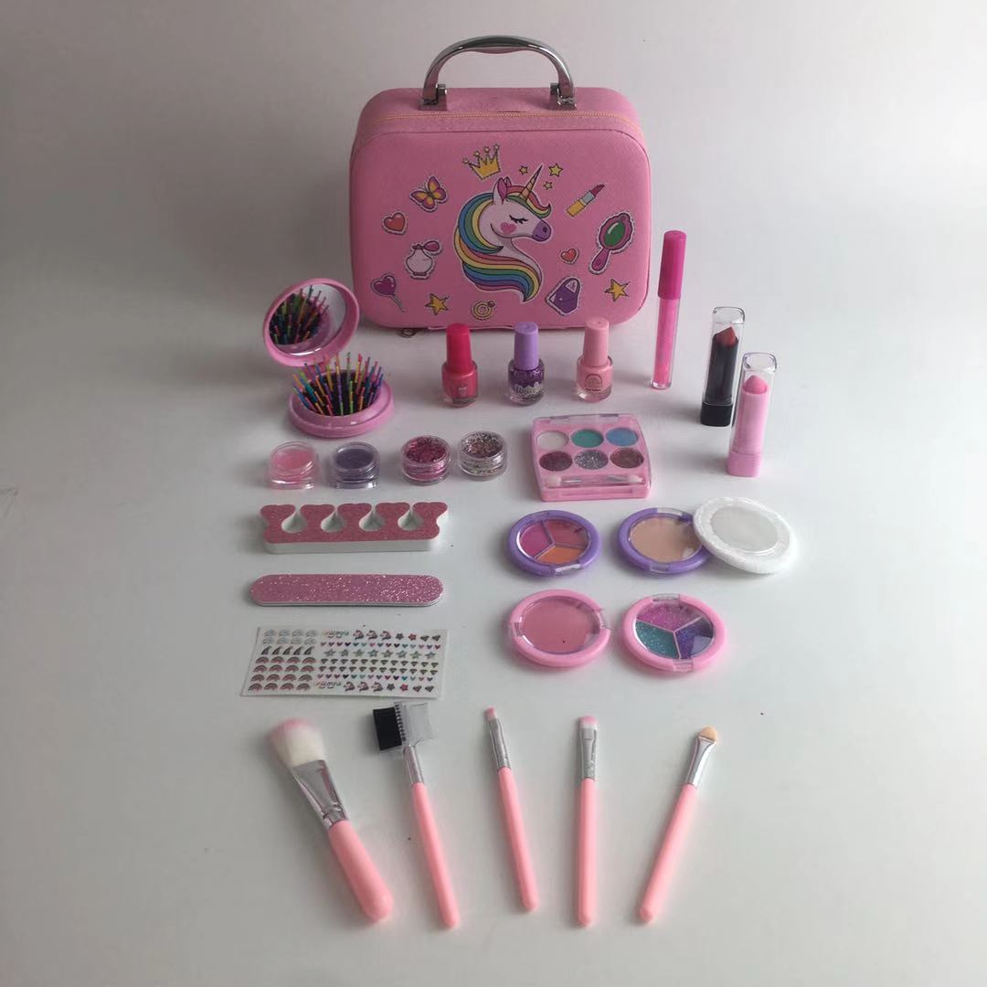 young girl holding makeup carry bag