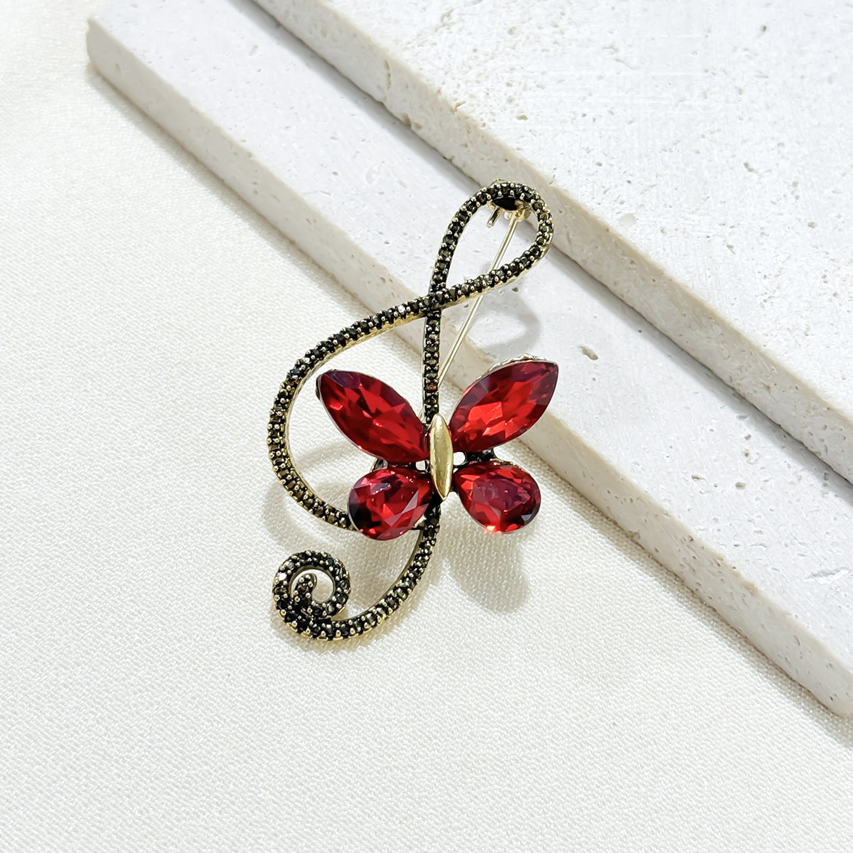 Unisex Lapel Pin Fashion Accessory 2