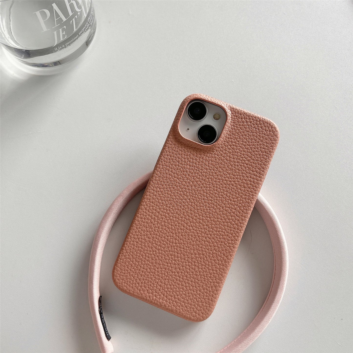 Scratch-resistant phone case