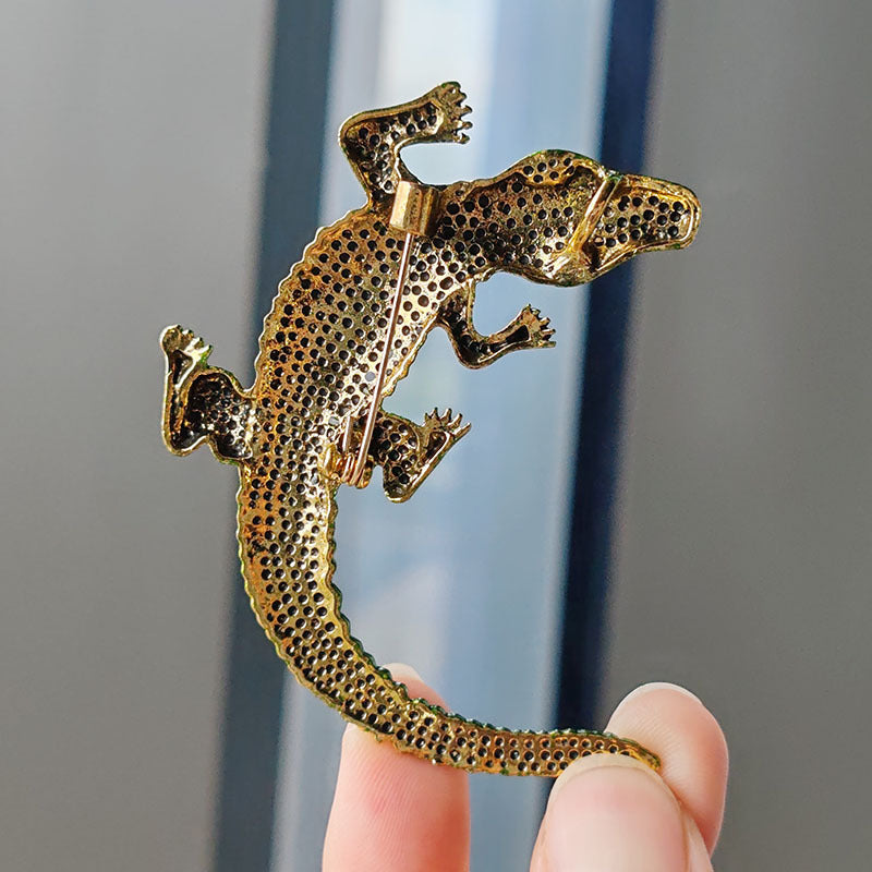Crocodile brooch on a stylish jacket image 6
