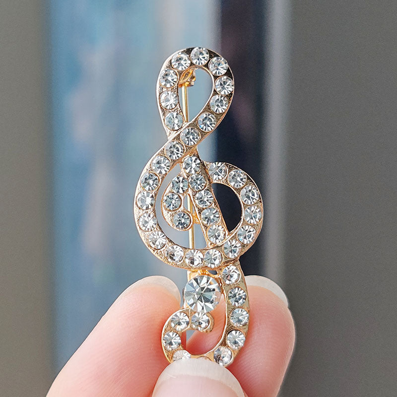 Elegant music note accessory for women and men