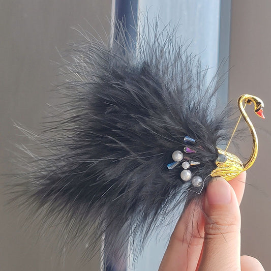 High-Quality Alloy Pearl Brooch